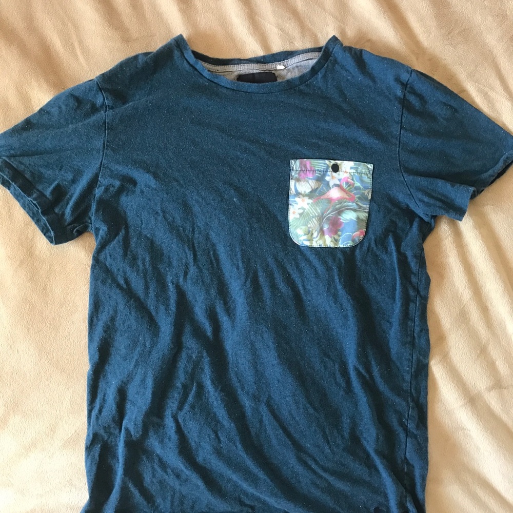 modern amusement tee
